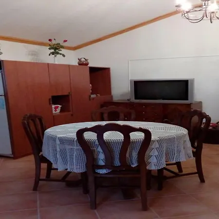 別荘 O Cantinho Lages Covas