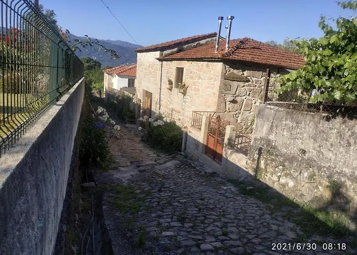 Ferienhaus O Cantinho Das Lages *